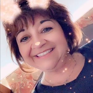 Meet your Posher, Lori